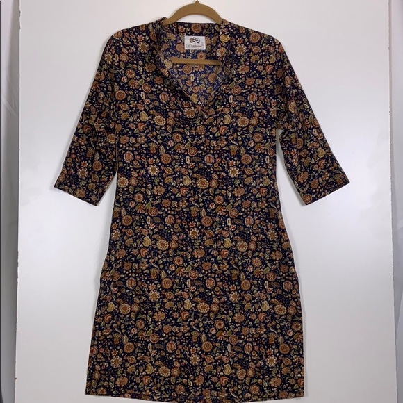 Dresses & Skirts - Sunflower Print Mini Dress Size Small